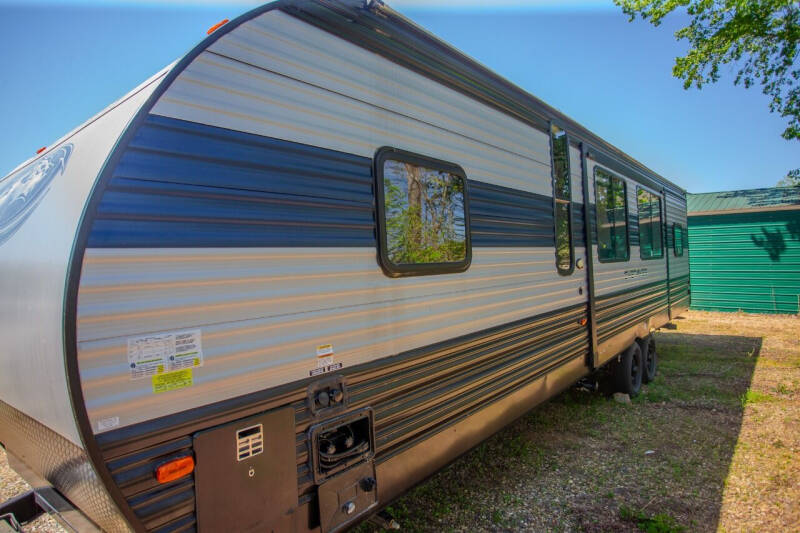 2022 CHEROKEE FOREST RIVER