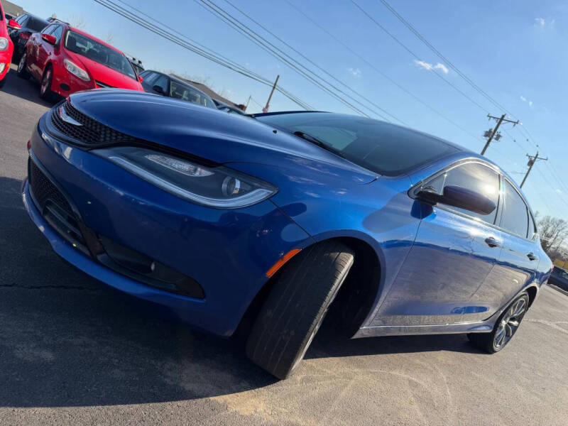 2015 Chrysler 200 S