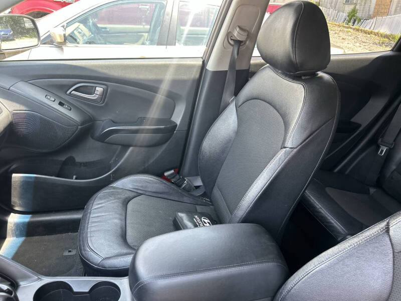 2014 Hyundai Tucson SE