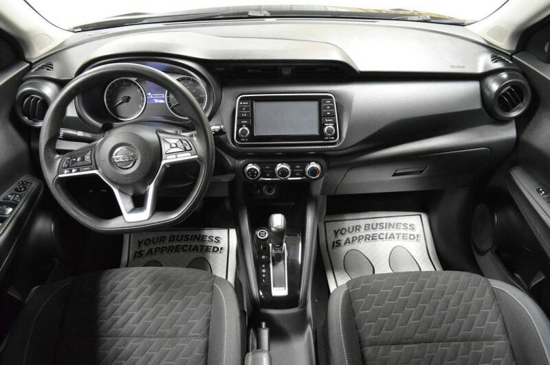 2021 Nissan Kicks S