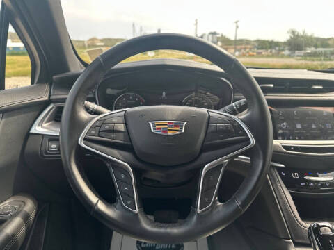 2024 Cadillac XT5 Luxury