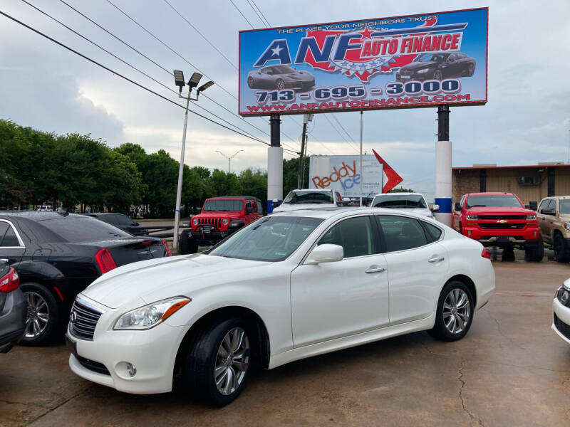 2013 Infiniti M37