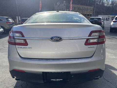 2013 Ford Taurus SEL
