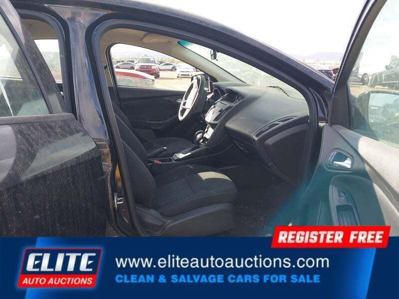 2015 Ford Focus SE