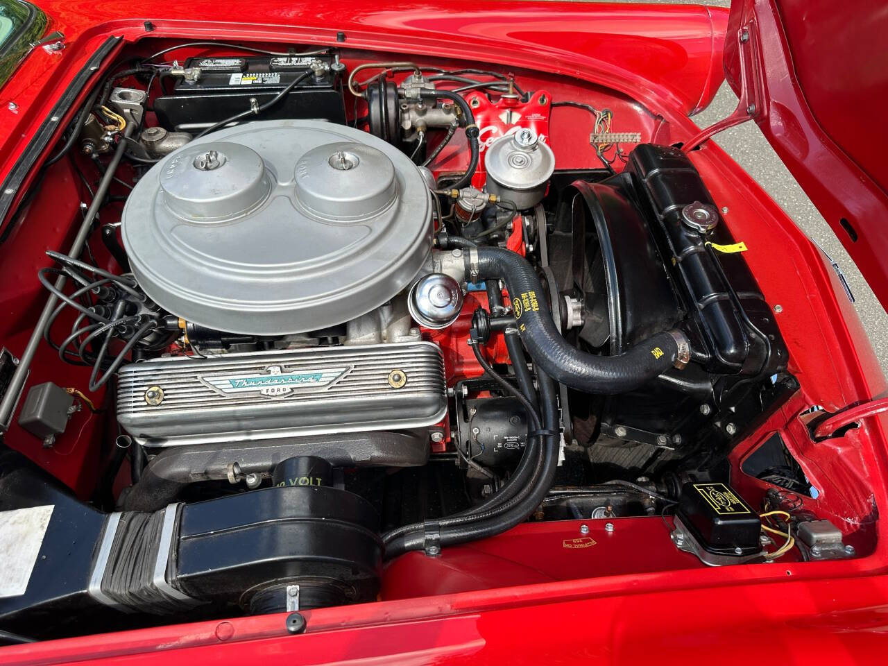 1957 Ford Thunderbird 32