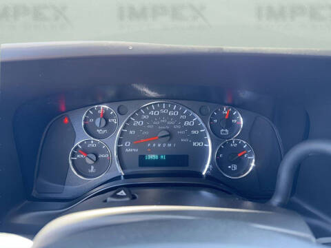 2024 Chevrolet Express 2500