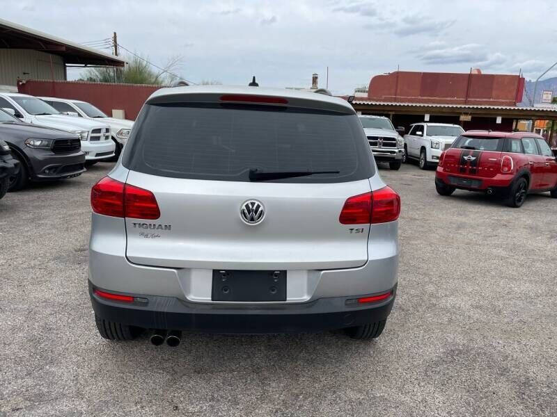 2014 Volkswagen Tiguan SE photo 15