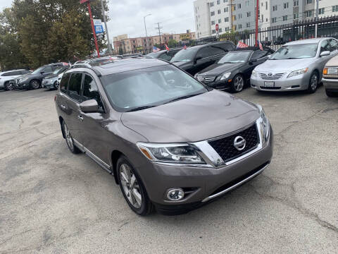 2014 Nissan Pathfinder Platinum