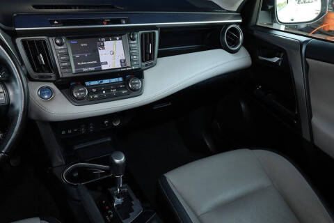 2016 Toyota RAV4 Hybrid Limited