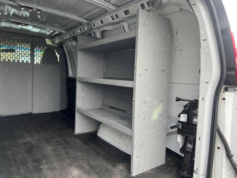 2021 Chevrolet Express 2500