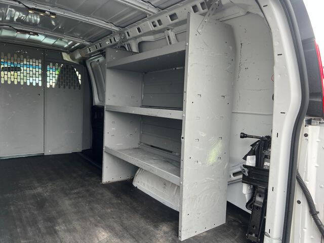 2021 Chevrolet Express 2500