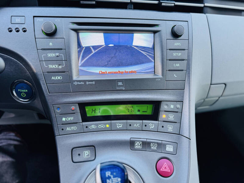 2013 Toyota Prius One