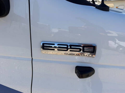 2022 Ford E-Series