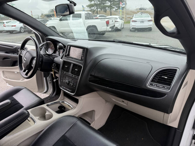 2016 Dodge Grand Caravan SXT