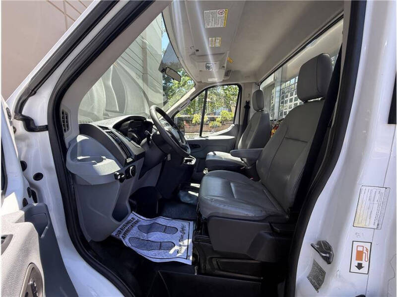 2017 Ford Transit 250