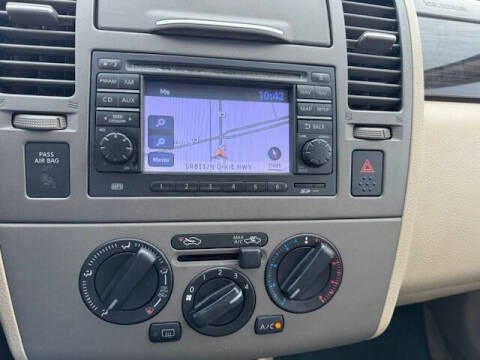 2011 Nissan Versa 1.8 SL