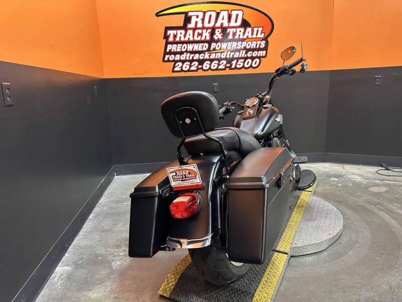2017 Harley-Davidson FLSTFBS - Fat Boy S