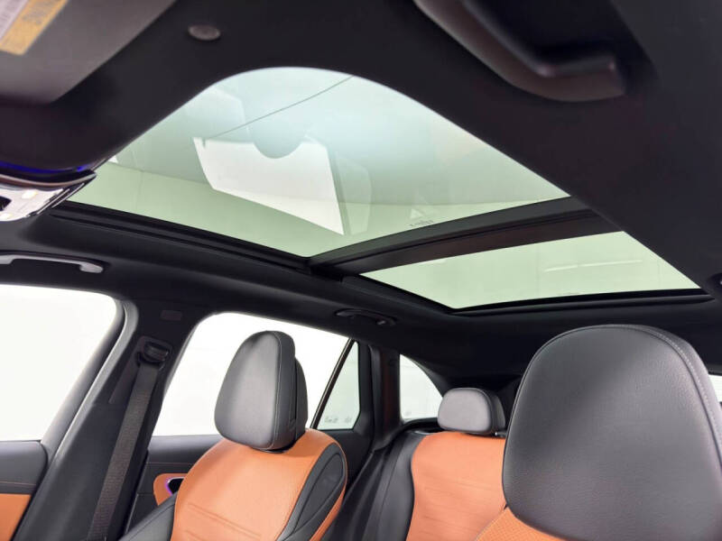 2023 Mercedes-Benz GLC GLC 300