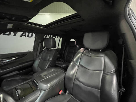 2018 Cadillac Escalade Platinum