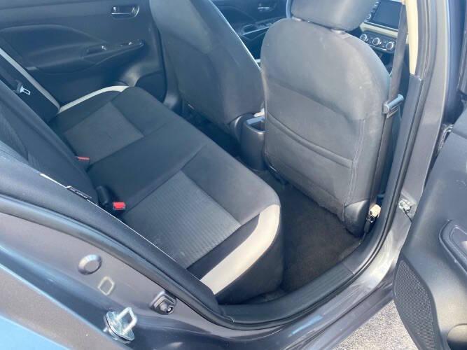 2021 Nissan Versa SV