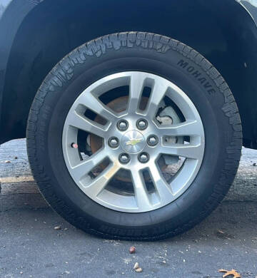 2016 Chevrolet Suburban LS