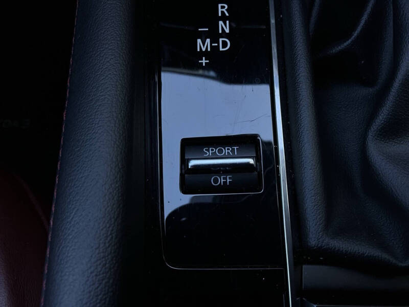 2025 Mazda Mazda3 Sedan 2.5 S Carbon Edition