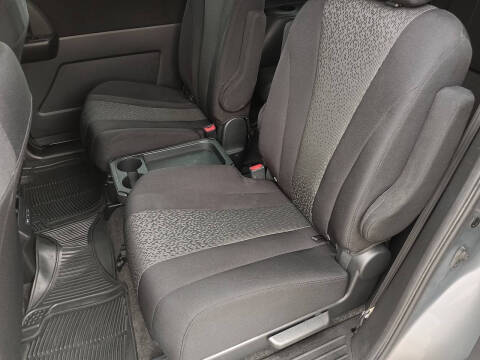 2012 Mazda MAZDA5 Sport