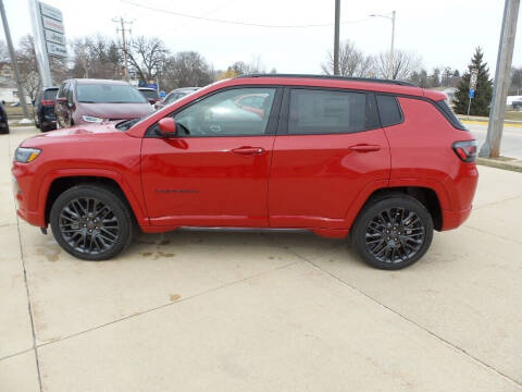 2023 Jeep Compass for sale at WAYNE HALL CHRYSLER JEEP DODGE in Anamosa IA