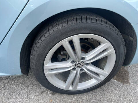 2013 Volkswagen Passat TDI SEL Premium