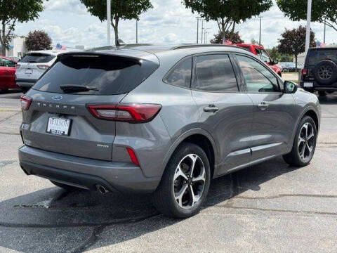 2023 Ford Escape ST-Line Elite