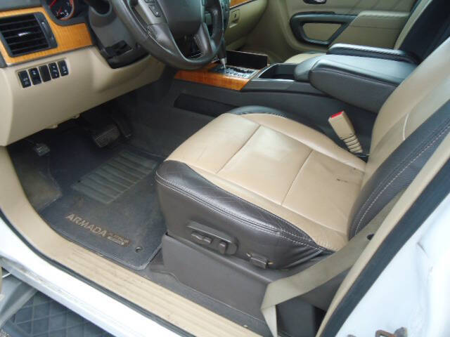 2015 Nissan Armada Platinum