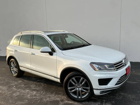 2015 Volkswagen Touareg for sale at Westport Auto in Saint Louis MO