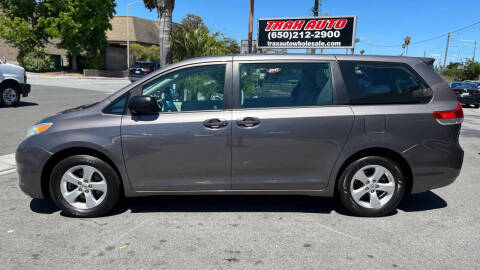 2012 Toyota Sienna