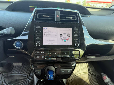 2021 Toyota Prius XLE
