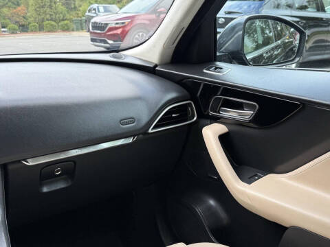 2019 Jaguar F-PACE 25t Premium