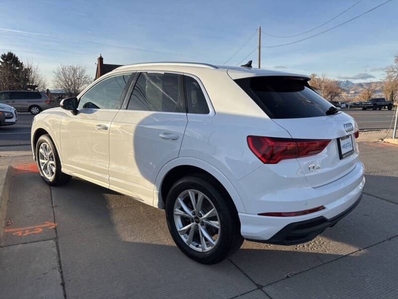 2024 Audi Q3 quattro S line Premium 45 TFSI