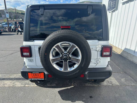 2020 Jeep Wrangler Unlimited Sahara