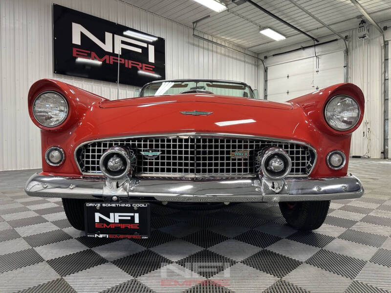 1956 Ford Thunderbird