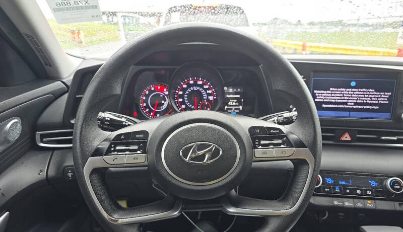 2022 Hyundai Elantra