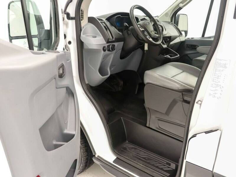 2018 Ford Transit Van Base photo 6