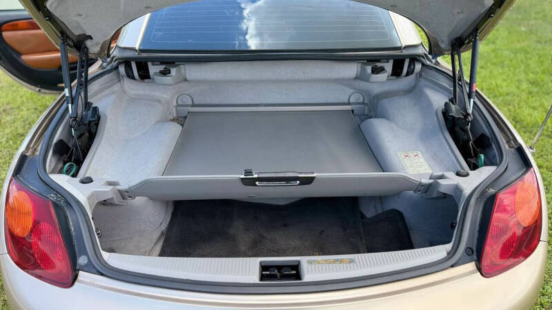 2004 Lexus SC 430