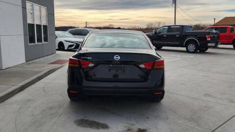 2022 Nissan Altima 2.5 S