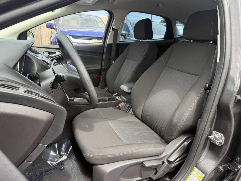 2015 Ford Focus SE