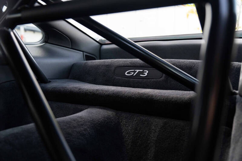 2004 Porsche 911 GT3