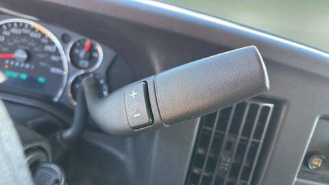 2024 Chevrolet Express LT 3500