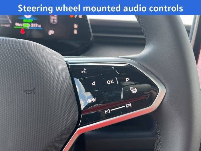 2025 Volkswagen ID. Buzz Pro S Plus