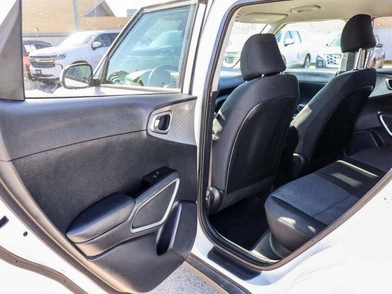 2022 Kia Soul LX