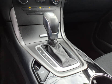 2018 Ford Edge SE
