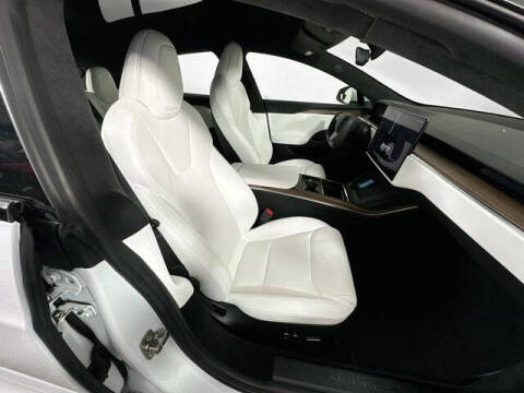 2022 Tesla Model S