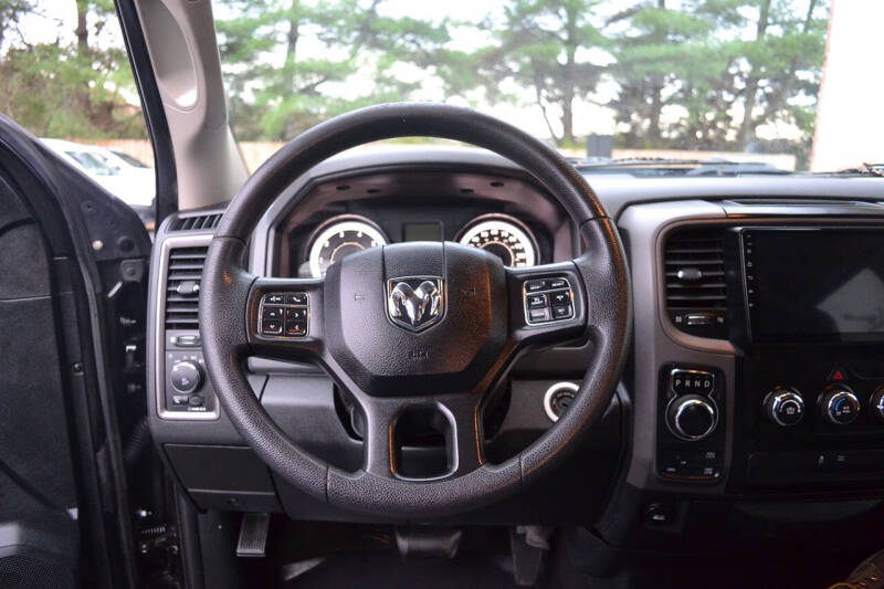 2018 RAM 1500 Express